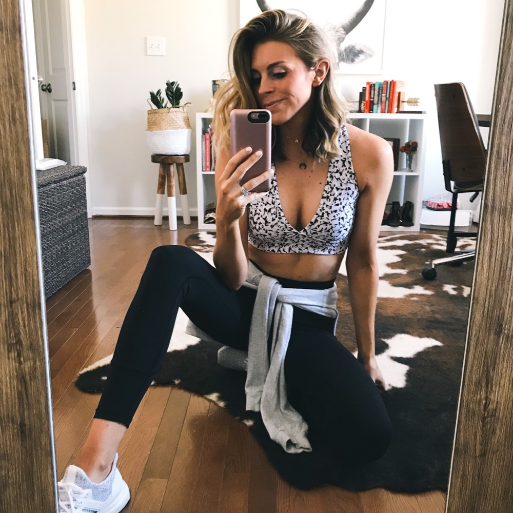 Varley Black and White Patterned Bra